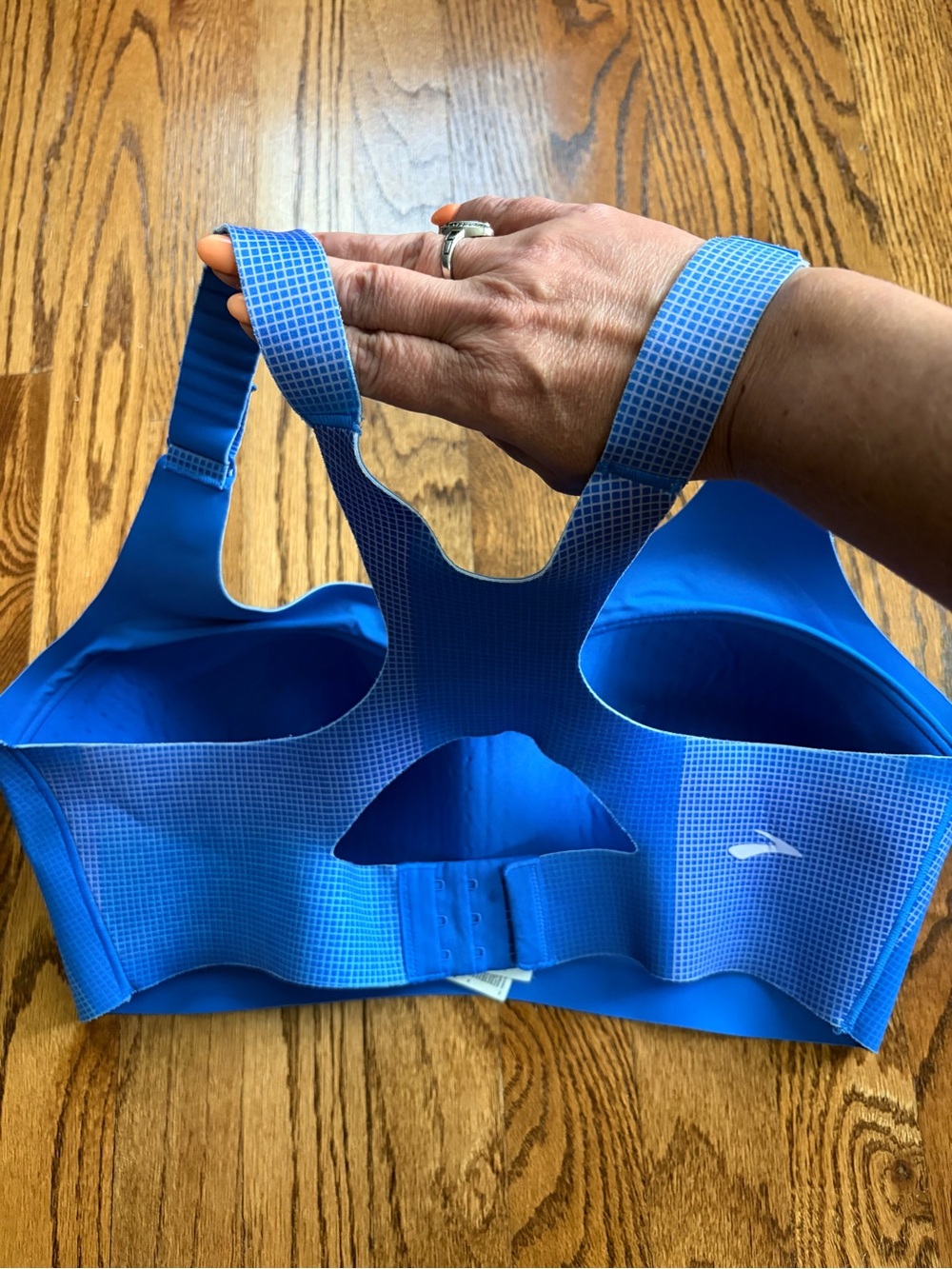 Brooks Dare Racerback Run Bra 2.0 – Bluetiful Altitude Print – 38DD High Impact - Picture 4 of 8